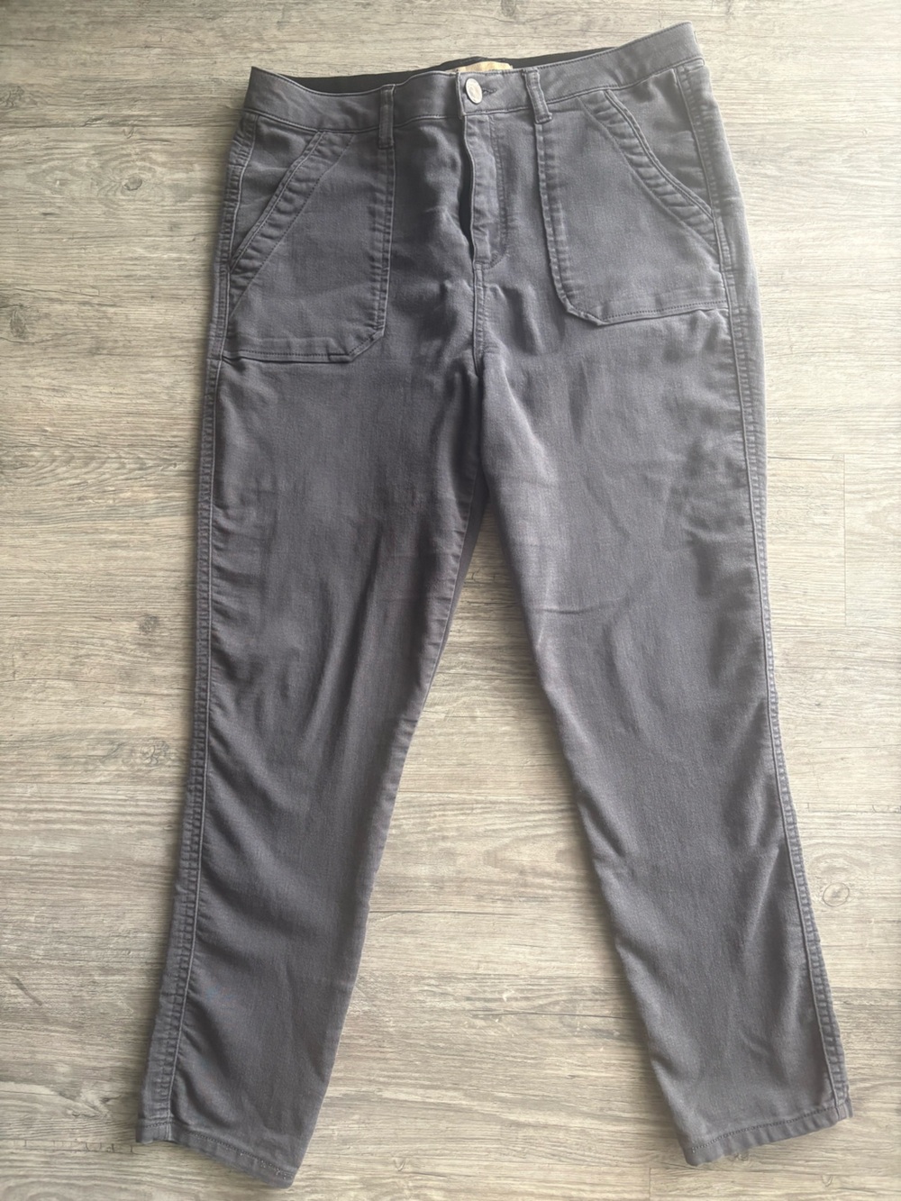 Democracy Women’s Charcoal Grey Stretch Chinos